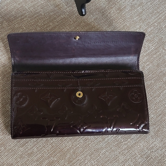 Louis Vuitton 2009 Portefeuille Sarah-Vernis..Authentic!! - Picture 6 of 14